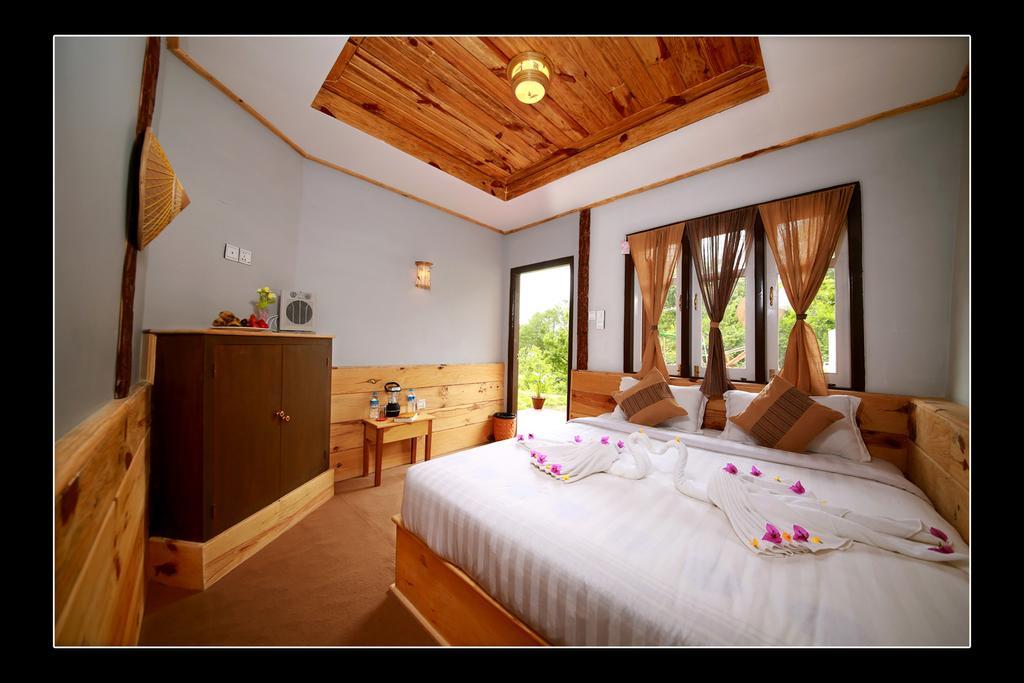 Unique Bed And Breakfast Кало Номер фото