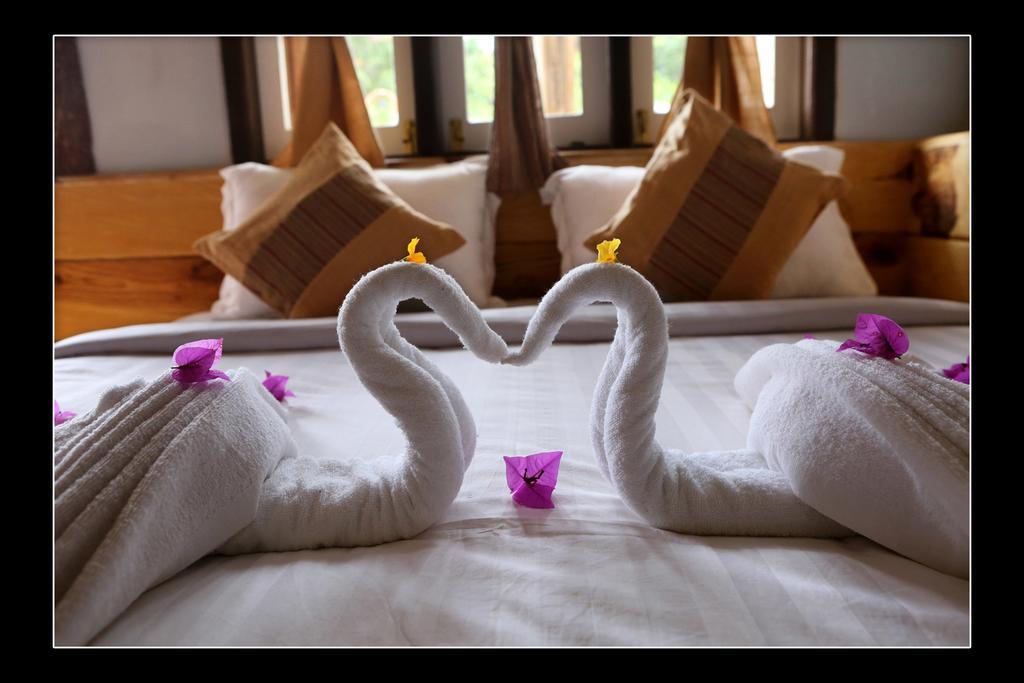 Unique Bed And Breakfast Кало Номер фото