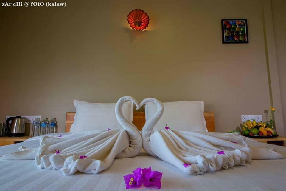 Unique Bed And Breakfast Кало Екстер'єр фото